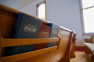 bible-church-pew